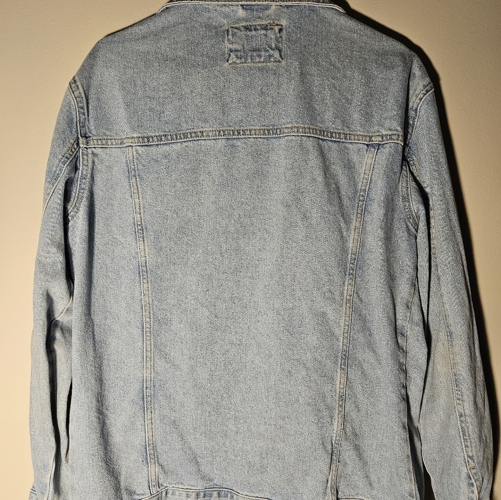 Forever 21 Los Angeles light wash denim jacket womens size s. - Picture 7 of 16